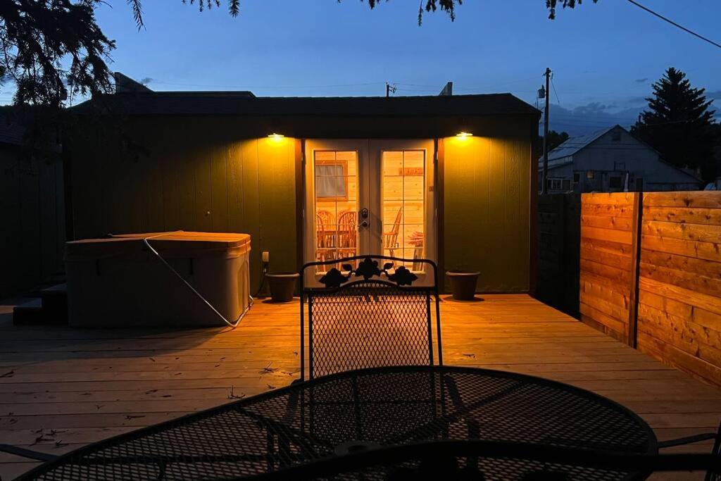 Thorpe On The Water. Creekside Nederland Cabin. 외부 사진