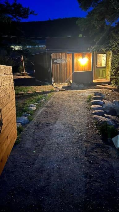 Thorpe On The Water. Creekside Nederland Cabin. 외부 사진